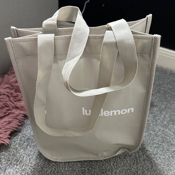 oakley link or patagonia black hole Duffel 70L victoria-secret liter workhorse organizes your lululemon Dual-Compartment Toiletry Bag Colours:BLACK